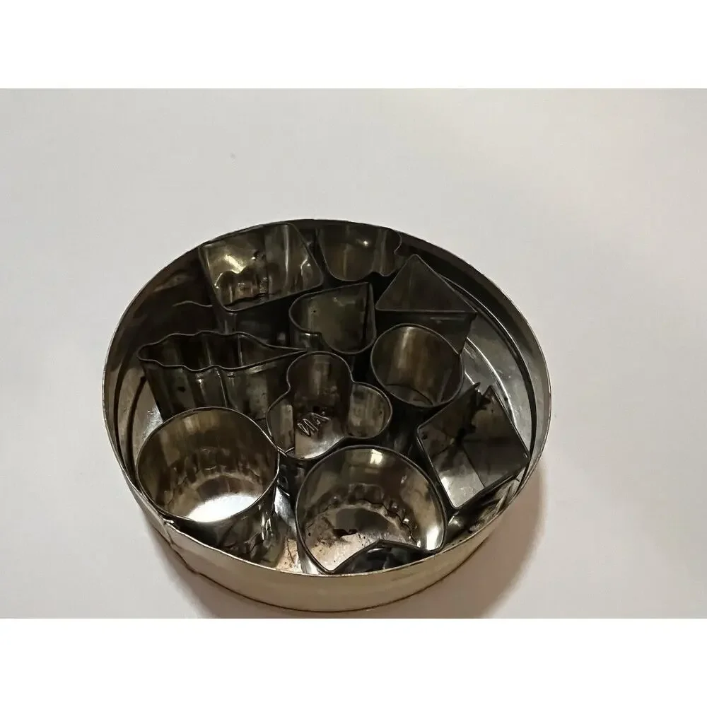 Vintage Cookie Cutters Italian Canape Original Tin All Com